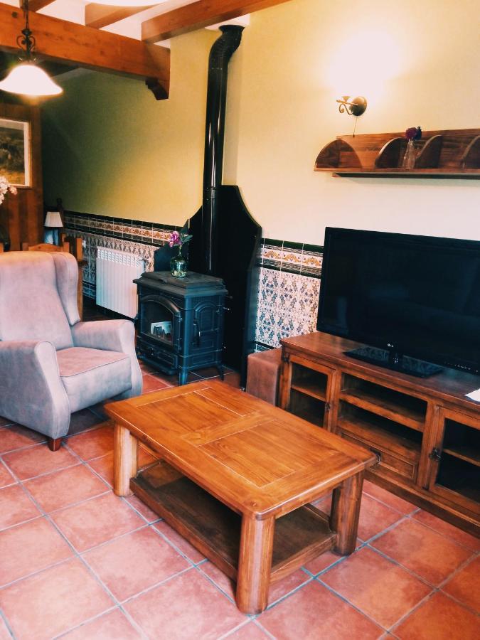 Apartamentos Los Rosales De Isabel Corral de Ayllón Kültér fotó