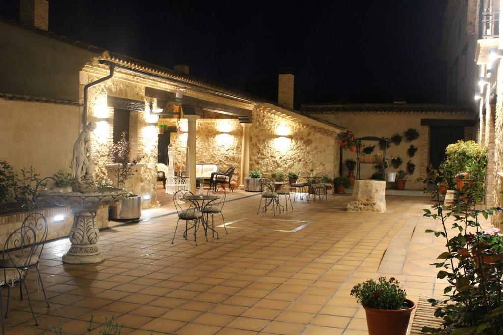 Apartamentos Los Rosales De Isabel Corral de Ayllón Kültér fotó